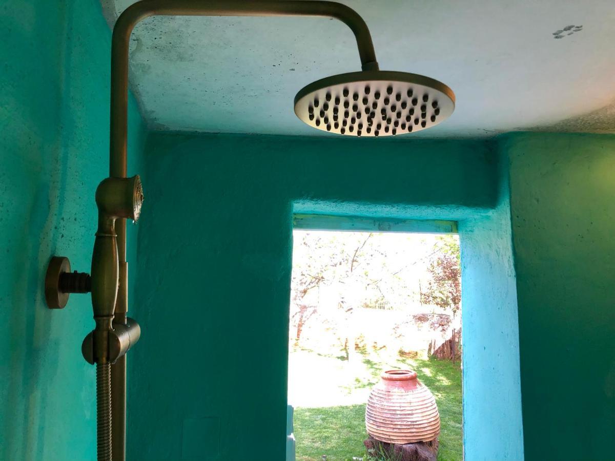 Vintage Stone-Built Country Cottage In Richea Kouloureika 외부 사진